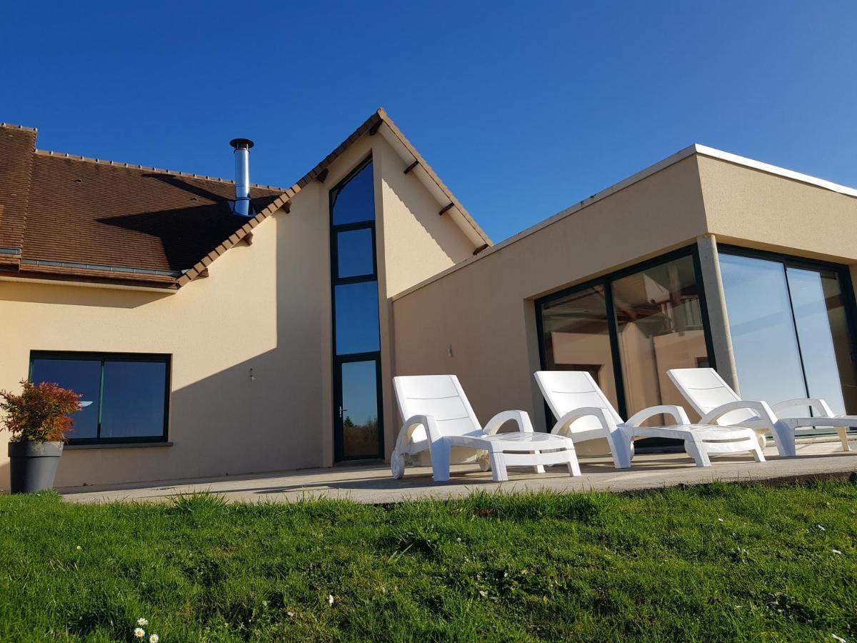 Magnifique Villa Avec Piscine Interieure Saint-Pois Exterior photo