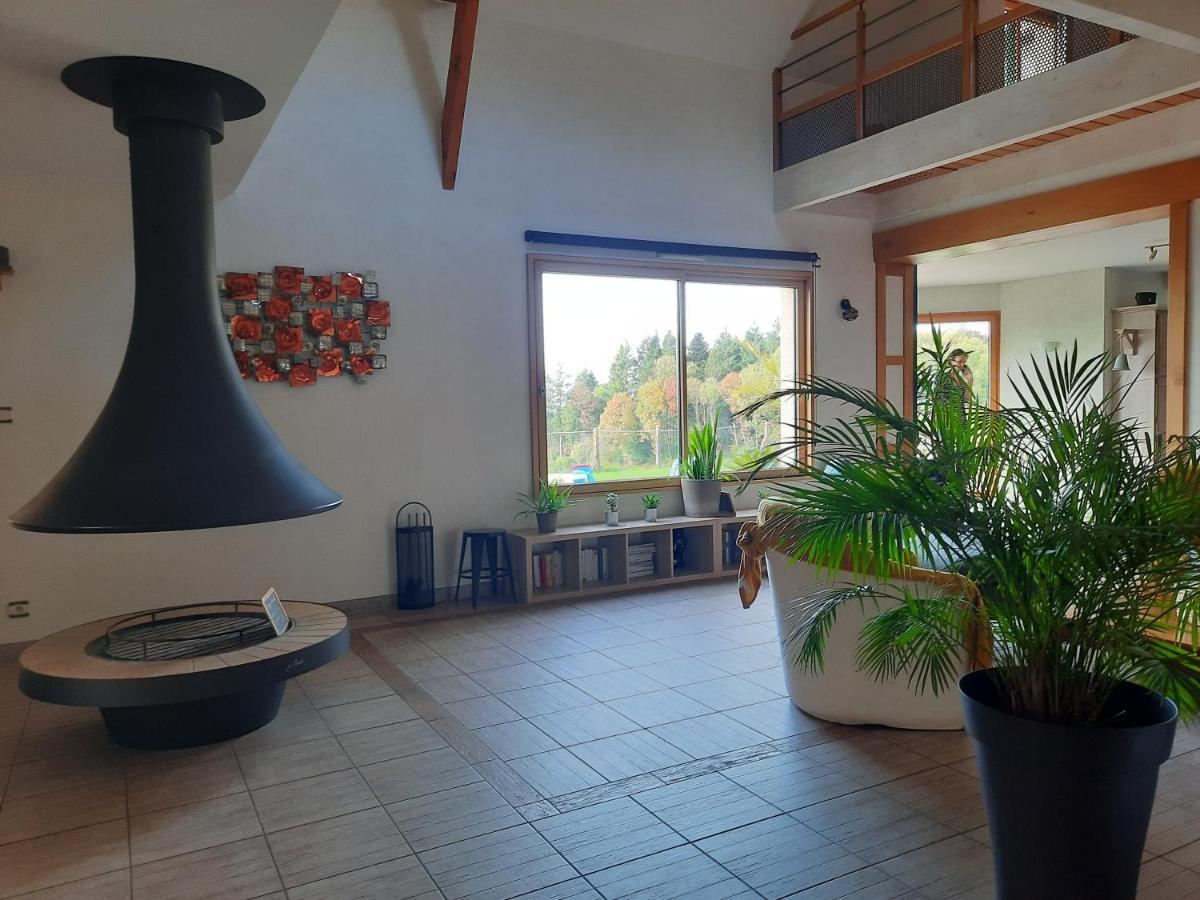 Magnifique Villa Avec Piscine Interieure Saint-Pois Exterior photo